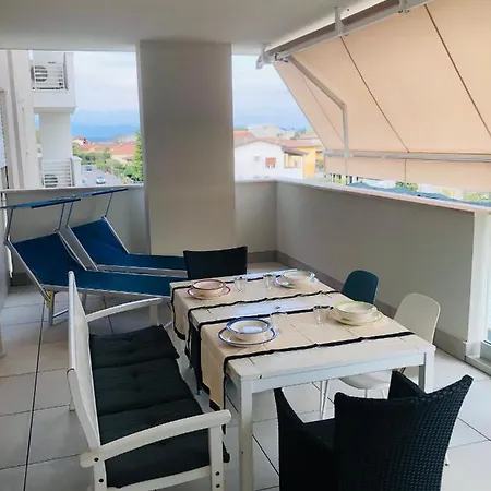 Apartment Opalia - Stella Garda Lifestyle Peschiera del Garda